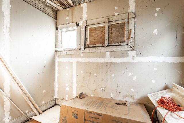 2545 Broadway Street, Indianapolis, IN 46205