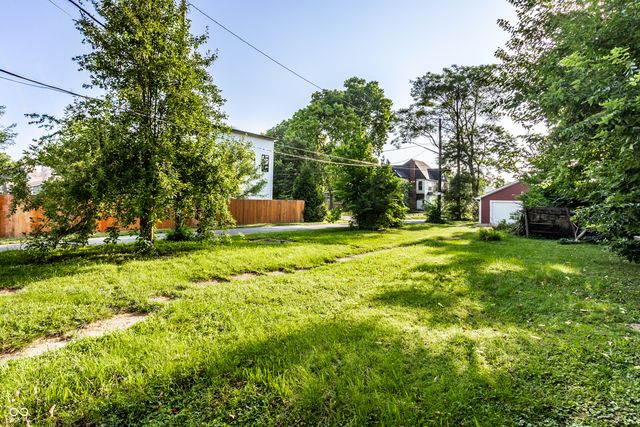 2545 Broadway Street, Indianapolis, IN 46205