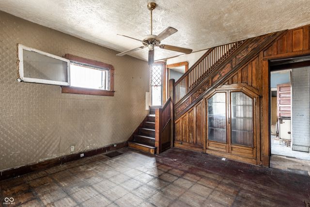 2545 Broadway Street, Indianapolis, IN 46205