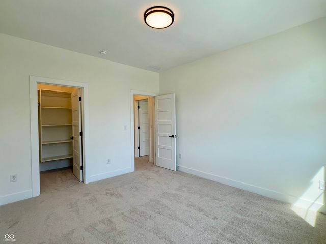 16514 Deerpath Way, Westfield, IN 46074