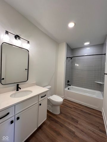 16514 Deerpath Way, Westfield, IN 46074