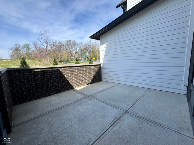 16514 Deerpath Way, Westfield, IN 46074