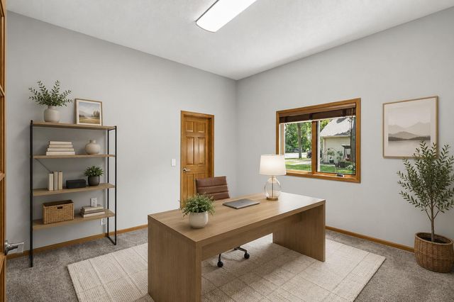 15004 Willa Court, Burnsville, MN 55306