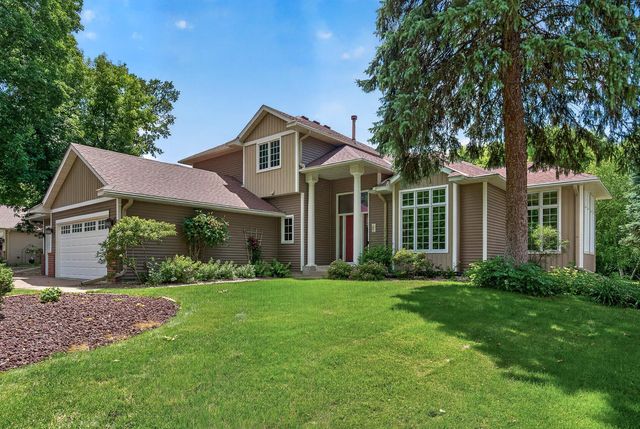 15004 Willa Court, Burnsville, MN 55306