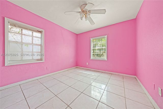 2723 NW 3rd St, Miami, FL 33125