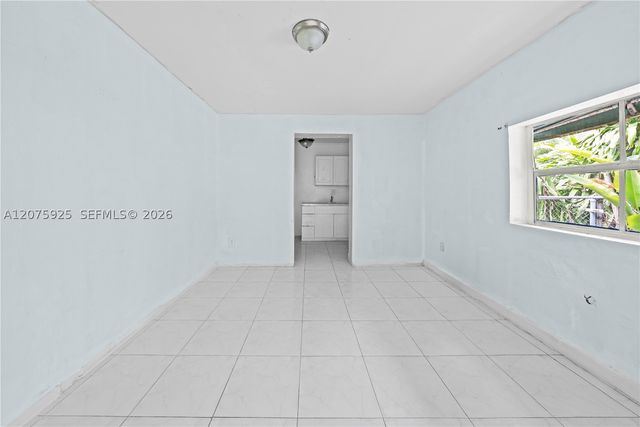 2723 NW 3rd St, Miami, FL 33125