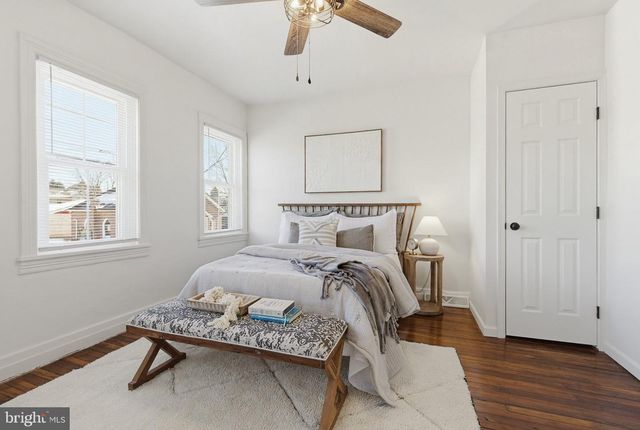 162 S 5TH ST, Columbia, PA 17512