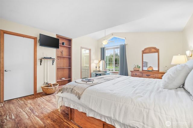 21211 89th Avenue NE, Arlington, WA 98223