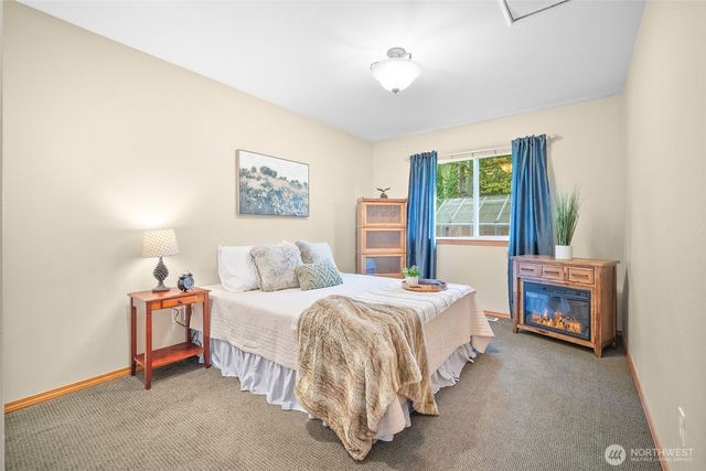 21211 89th Avenue NE, Arlington, WA 98223