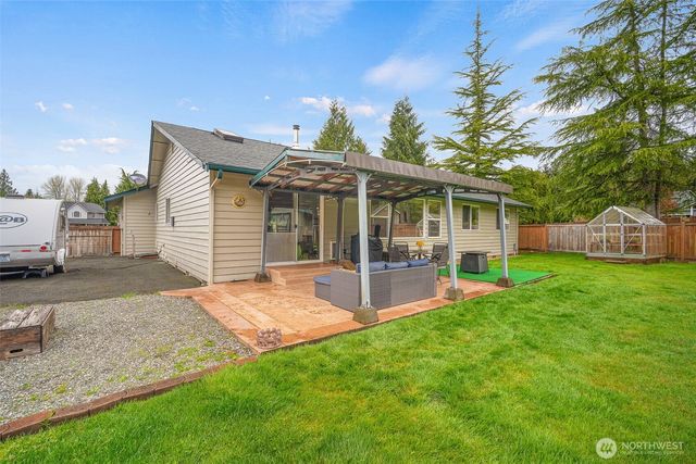 21211 89th Avenue NE, Arlington, WA 98223
