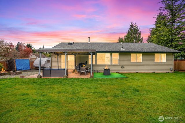 21211 89th Avenue NE, Arlington, WA 98223