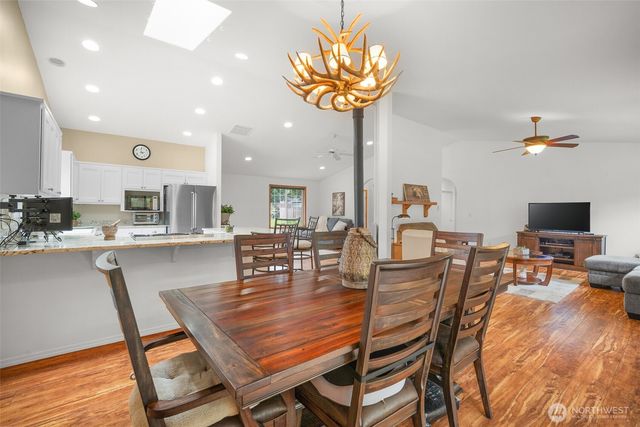 21211 89th Avenue NE, Arlington, WA 98223