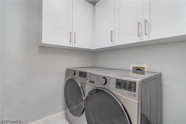 4710 Saint Croix LN 217, Naples, FL 34109