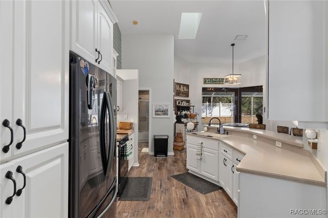 5726 W Chive Loop, Homosassa, FL 34448