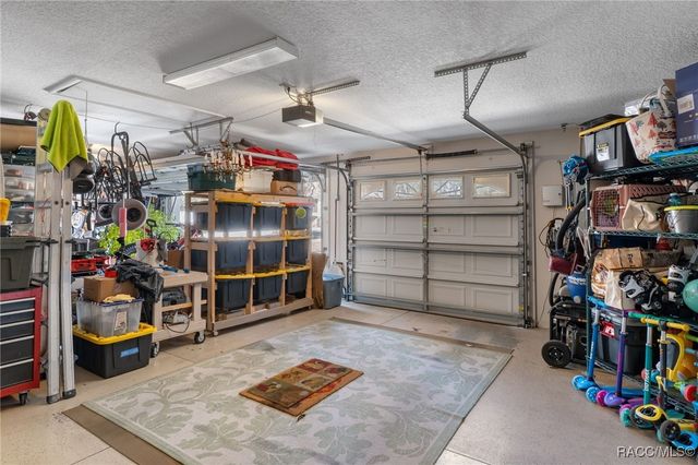 5726 W Chive Loop, Homosassa, FL 34448