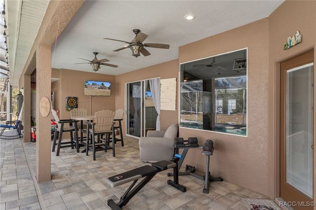 5726 W Chive Loop, Homosassa, FL 34448