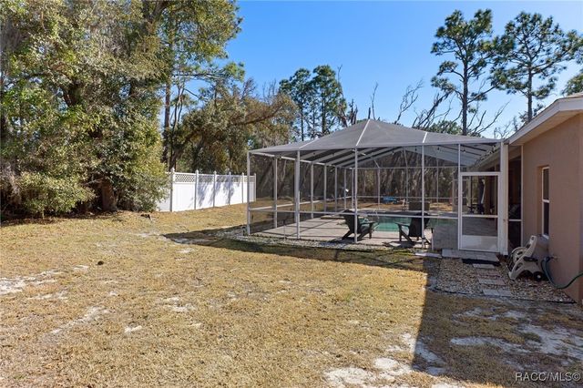 5726 W Chive Loop, Homosassa, FL 34448