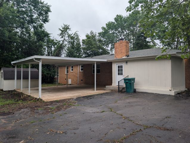 114 Bel Aire Dr, Winchester, TN 37398