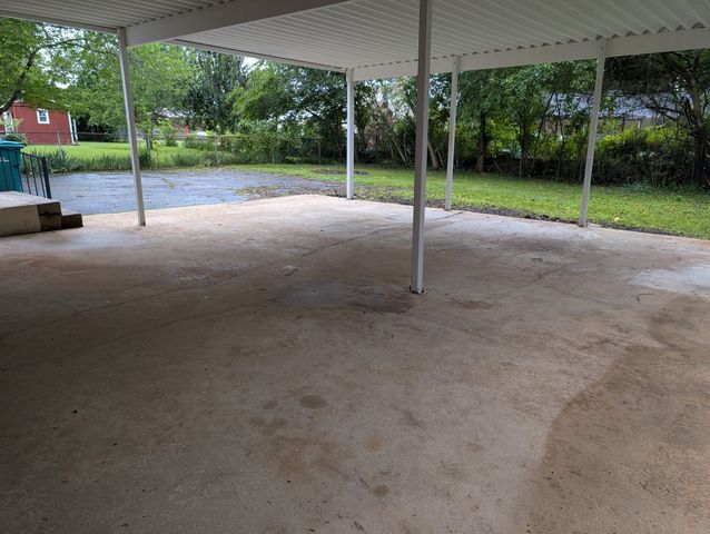 114 Bel Aire Dr, Winchester, TN 37398