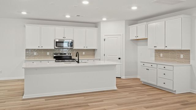 456 Cadbury Loop, Summerville, SC 29486