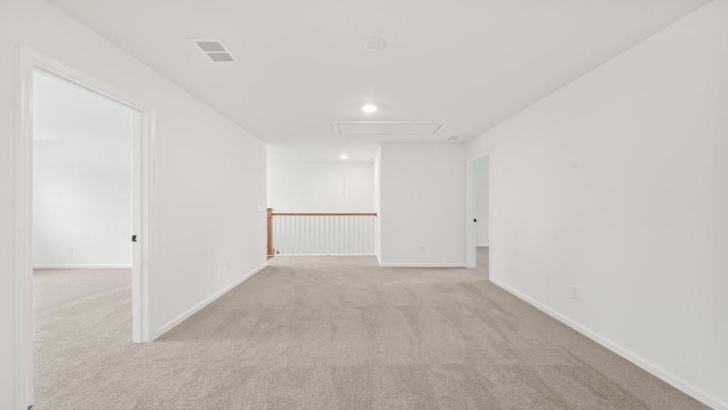 Image 16 of property listing at 456 Cadbury Loop, Summerville, SC 29486