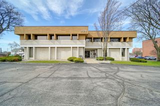 306 W Washington Avenue, Jackson, MI 49201