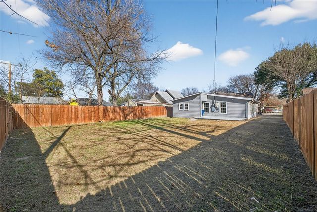 1219 S Waverly Drive, Dallas, TX 75208