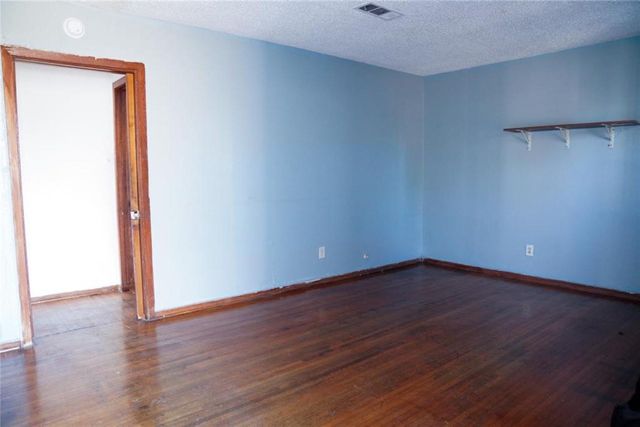 4810 Scenic Drive, Houston, TX 77048