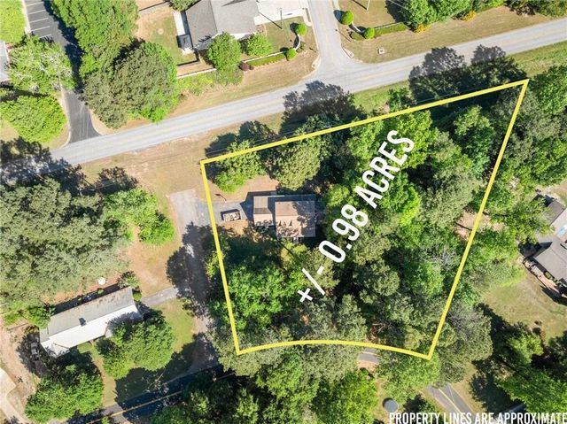 225 Northview Drive, Commerce, GA 30529
