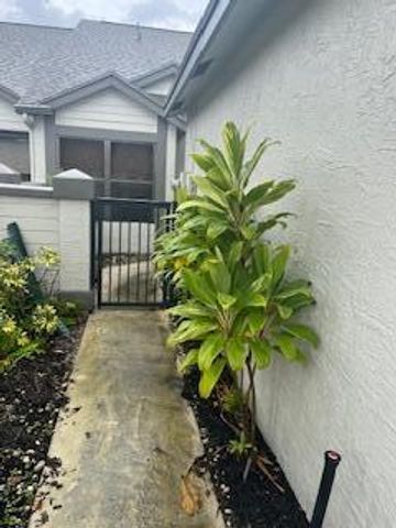 1010 Landings Boulevard, Greenacres, FL 33413