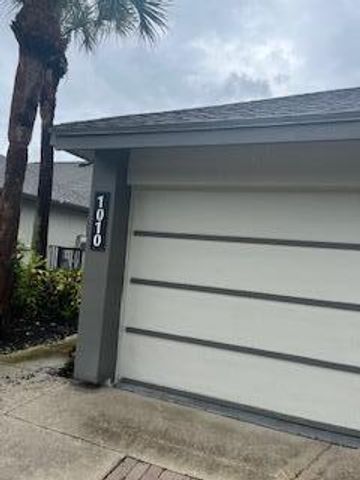 1010 Landings Boulevard, Greenacres, FL 33413
