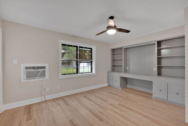 310 Lancashire Drive, Bossier City, LA 71111