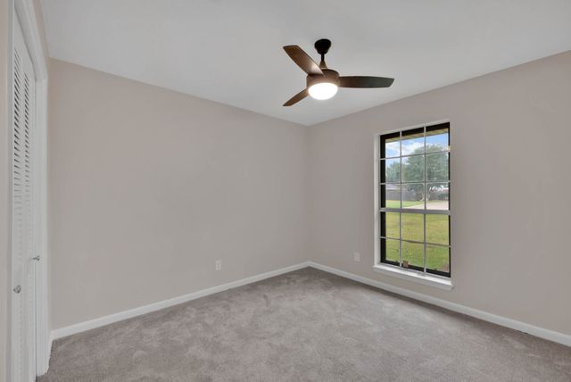 310 Lancashire Drive, Bossier City, LA 71111