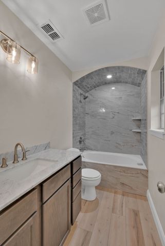 310 Lancashire Drive, Bossier City, LA 71111