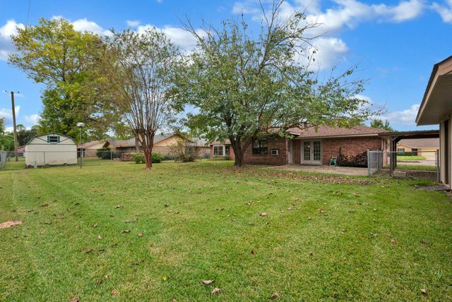 310 Lancashire Drive, Bossier City, LA 71111