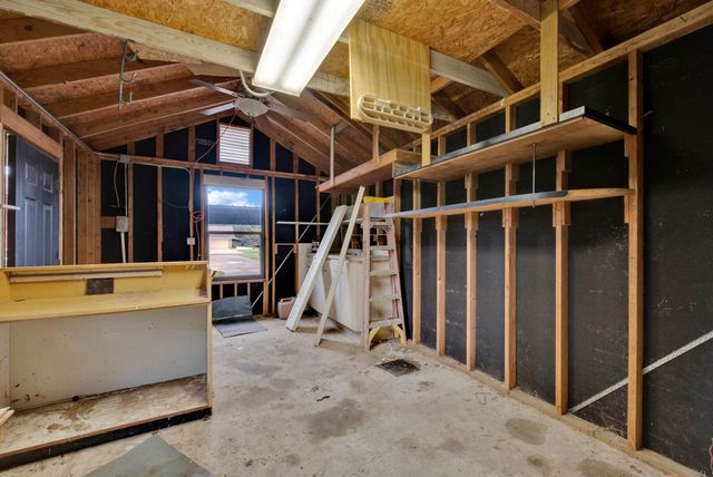 310 Lancashire Drive, Bossier City, LA 71111