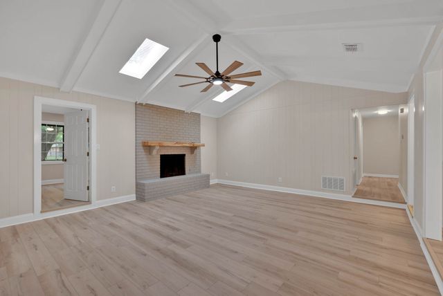 310 Lancashire Drive, Bossier City, LA 71111