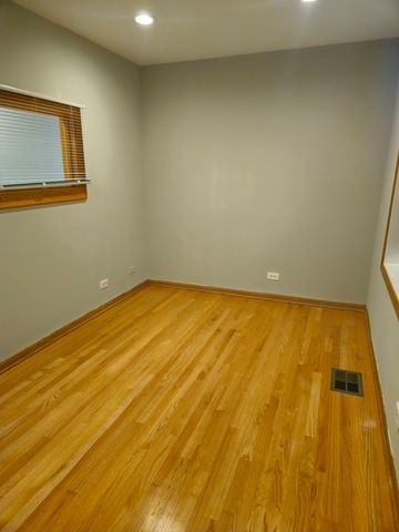 3043 N Ashland Avenue 2, Chicago, IL 60657