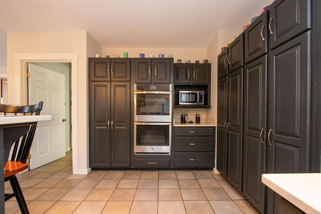 107 East Village Road, St. Johnsbury, VT 05819