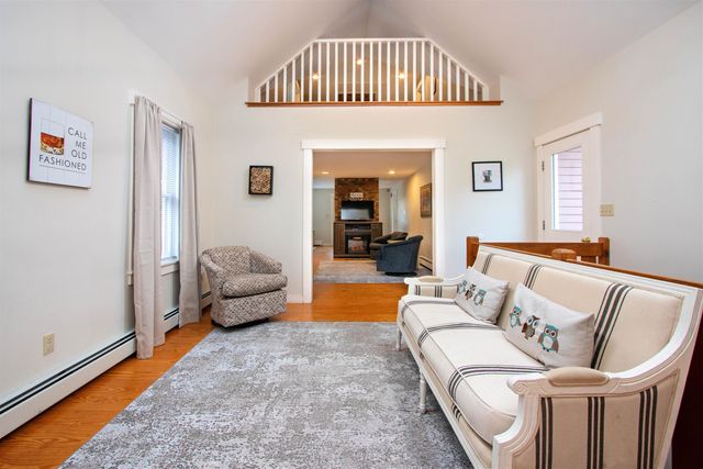 107 East Village Road, St. Johnsbury, VT 05819