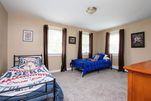 107 East Village Road, St. Johnsbury, VT 05819