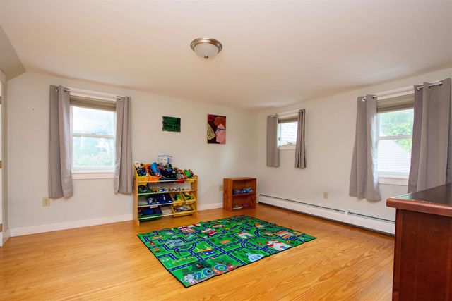 107 East Village Road, St. Johnsbury, VT 05819