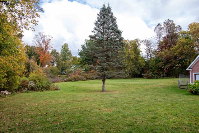 107 East Village Road, St. Johnsbury, VT 05819