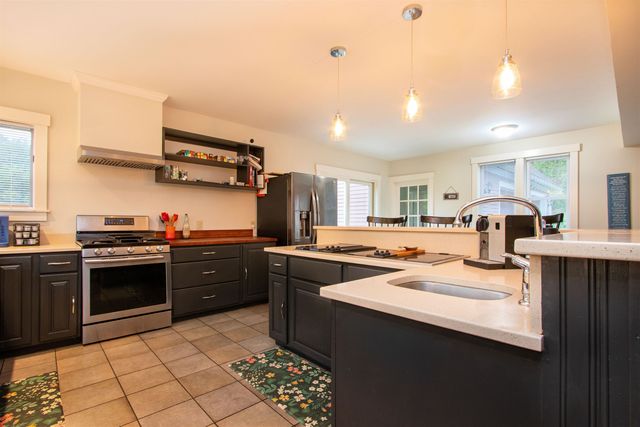 107 East Village Road, St. Johnsbury, VT 05819