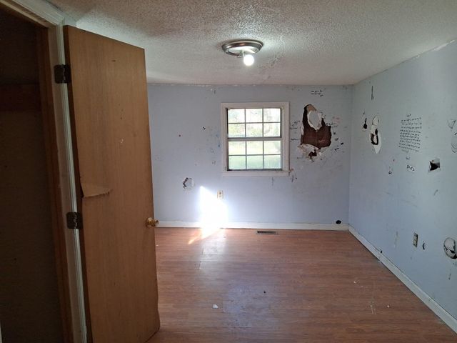 1370 Old Graysville Road, Dayton, TN 37321