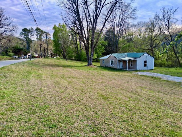 1370 Old Graysville Road, Dayton, TN 37321