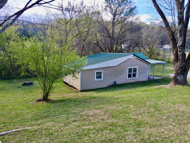 1370 Old Graysville Road, Dayton, TN 37321