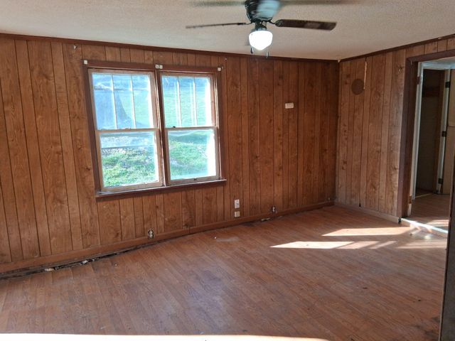 1370 Old Graysville Road, Dayton, TN 37321