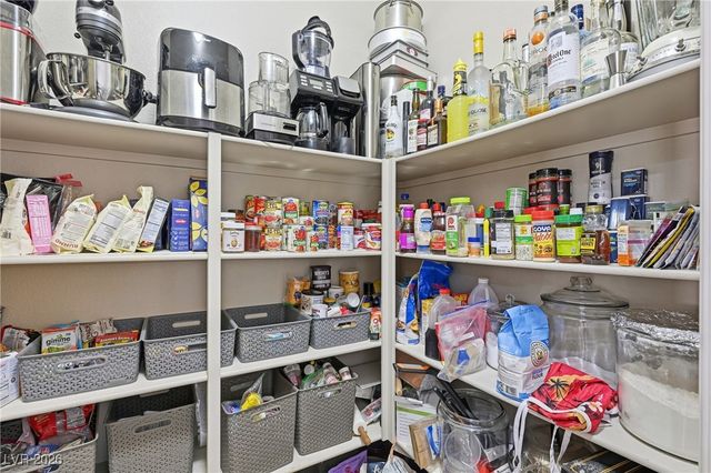 7370 Abundant Harvest Avenue, Las Vegas, NV 89131