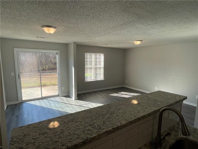 1160 Maple Valley Court, Union City, GA 30291